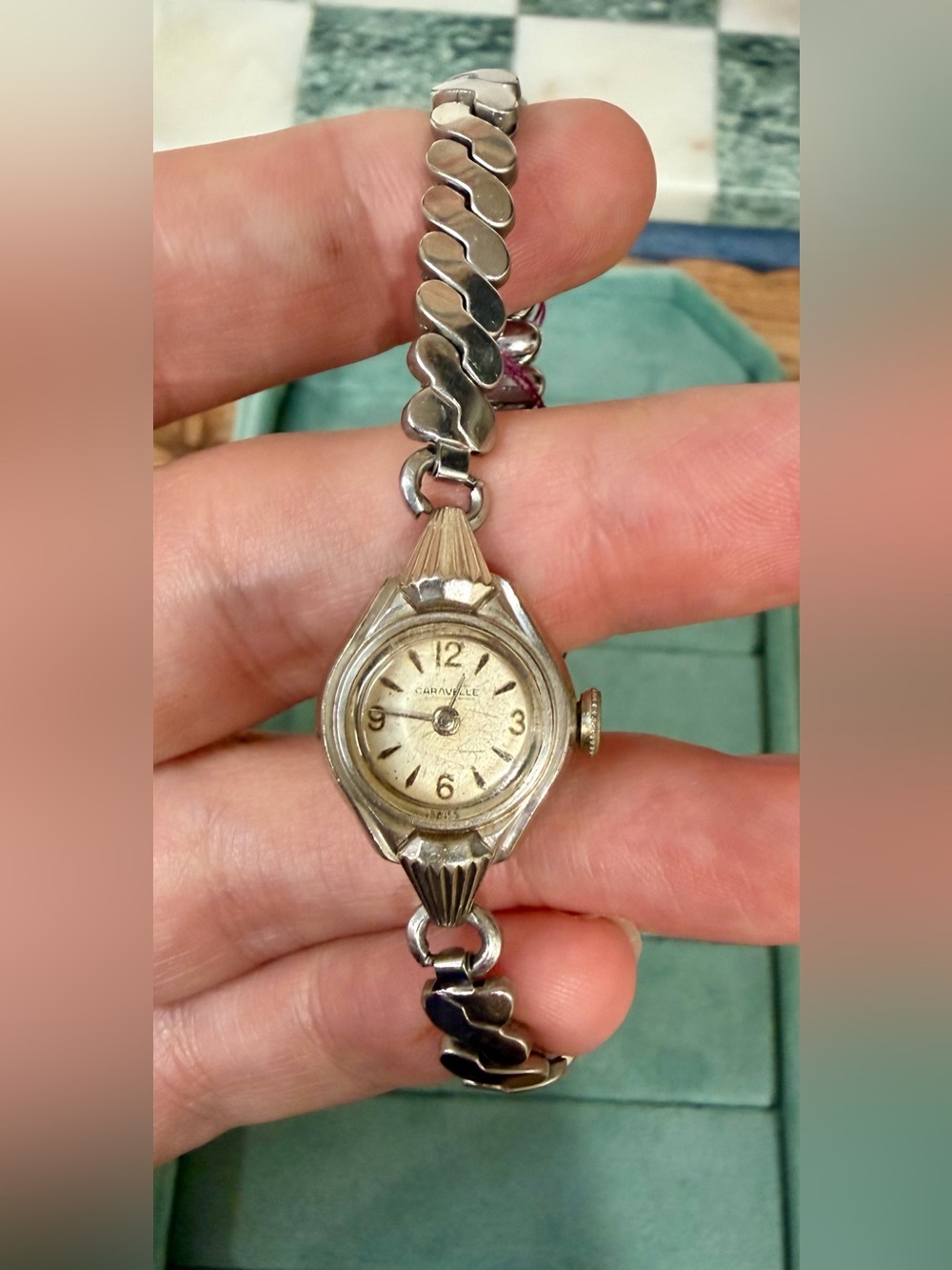 Vintage Caravelle Silver-Tone Women's Watch w/ stretch band.